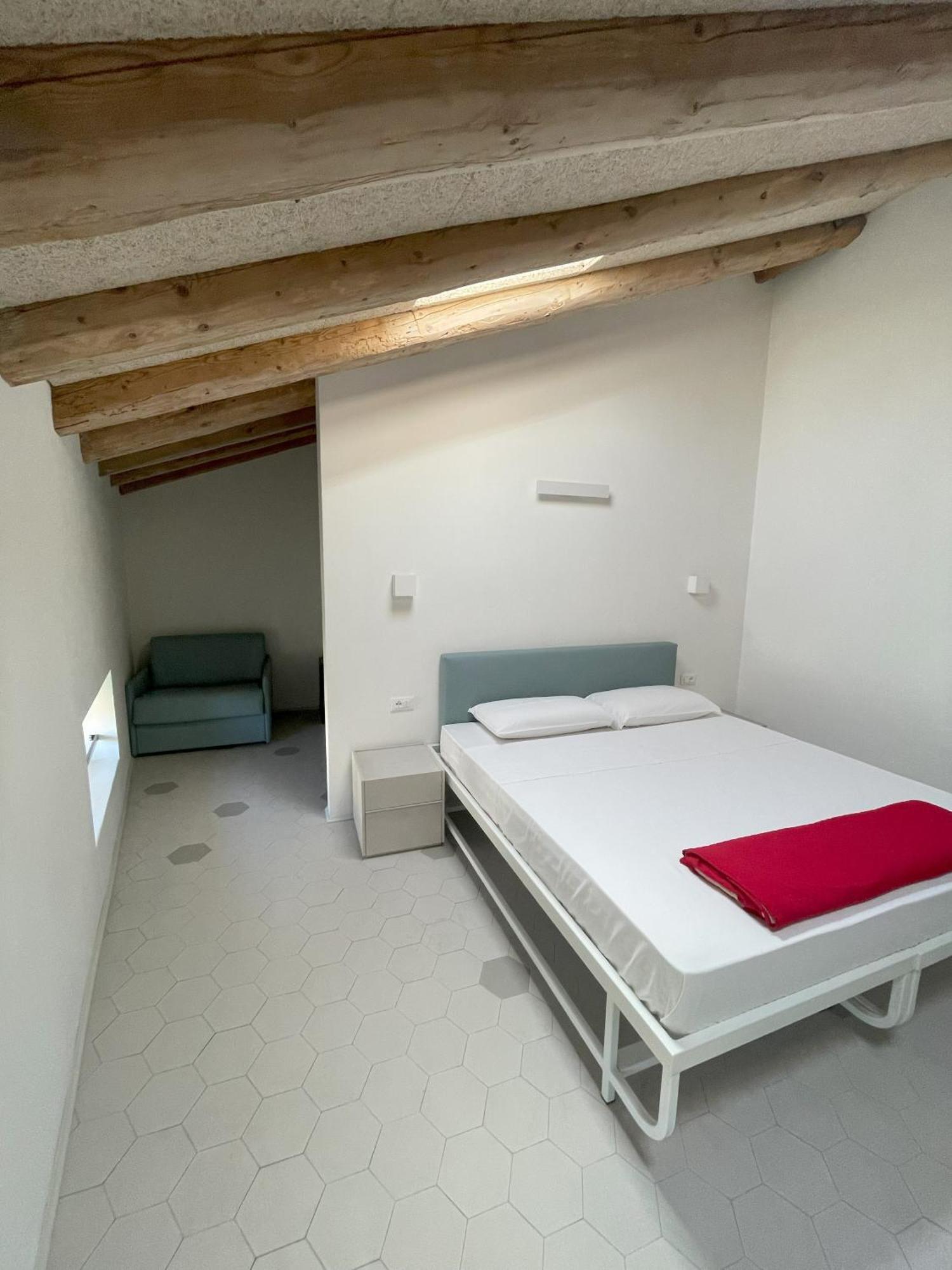 Casali Hostel *